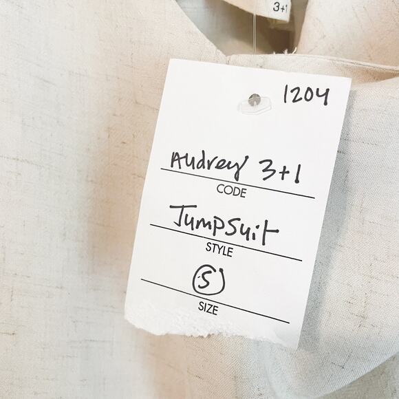 NWT Audrey 3 + 1 Wide Leg cream Romper. Spaghetti straps. Size Small. - Picture 3 of 6